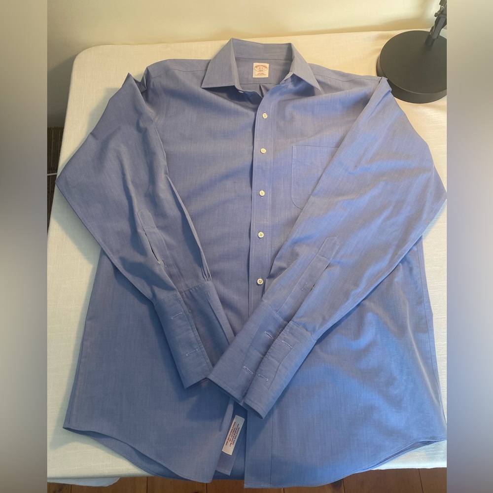 👔 Brooks Brothers "346" Non-Iron Dress Shirt – Light Blue – Size 16 35